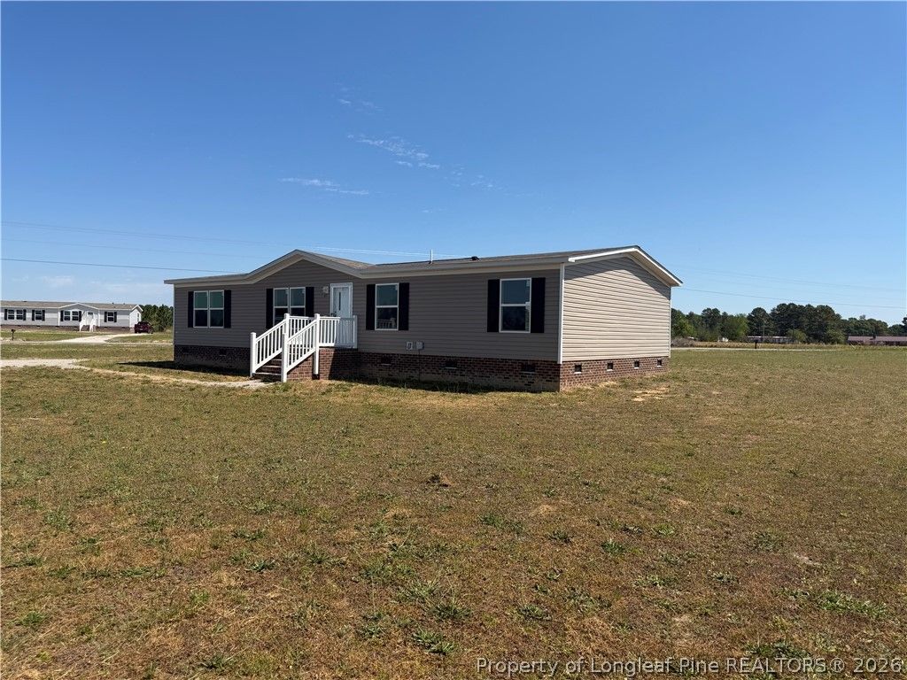 47 Augustine Drive, St Pauls, NC 28384 — photo 2