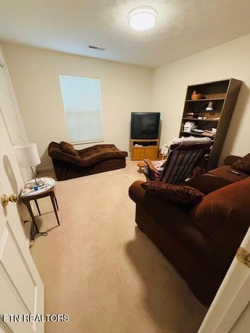 413 Herringbone Court, Powell, TN 37849