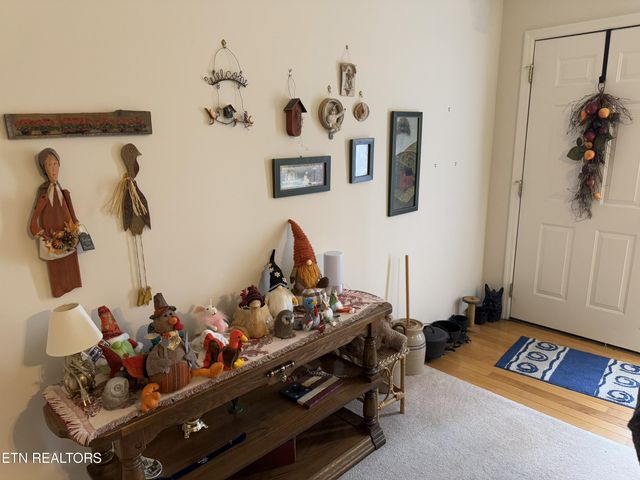 413 Herringbone Court, Powell, TN 37849