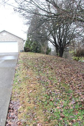 413 Herringbone Court, Powell, TN 37849