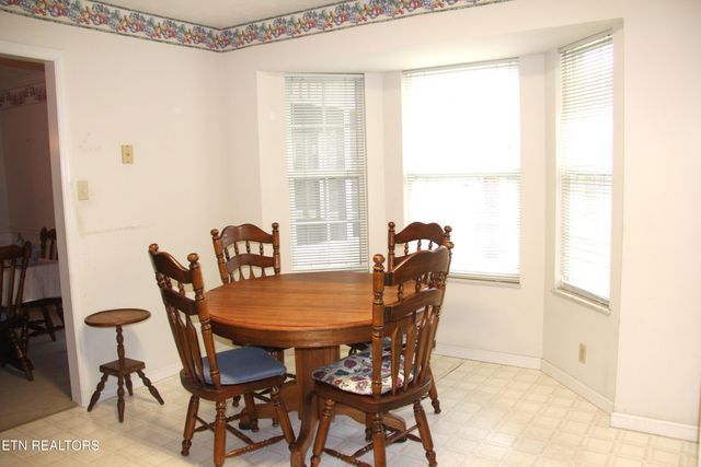 413 Herringbone Court, Powell, TN 37849