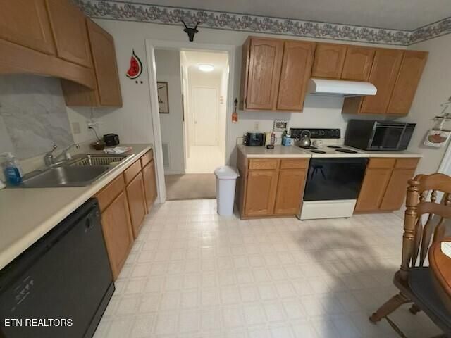 413 Herringbone Court, Powell, TN 37849