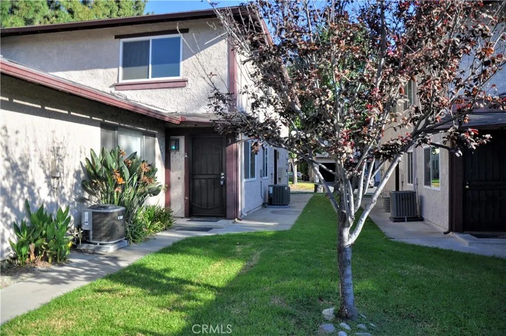 1189 W Sierra Madre, Azusa, CA 91702