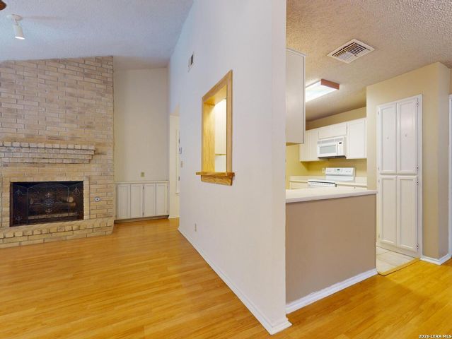 3201 Thrush Bend St, San Antonio, TX 78209