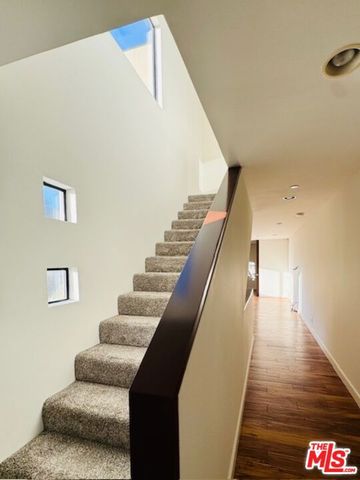 6441 BRYN MAWR Drive, Los Angeles, CA 90068