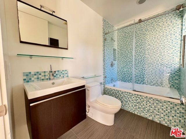 6441 BRYN MAWR Drive, Los Angeles, CA 90068