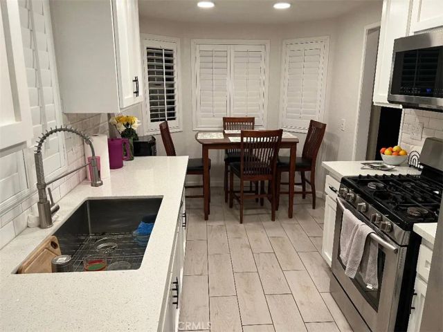 918 Ivy Street, Hemet, CA 92545