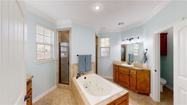 4203 NE Kenton Avenue, Bentonville, AR 72712