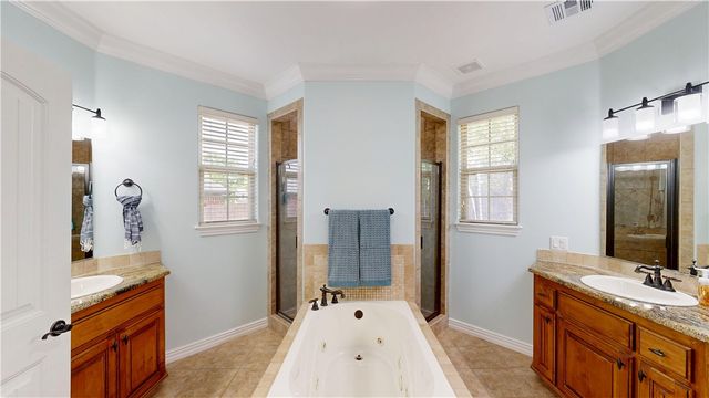 4203 NE Kenton Avenue, Bentonville, AR 72712
