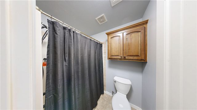 4203 NE Kenton Avenue, Bentonville, AR 72712