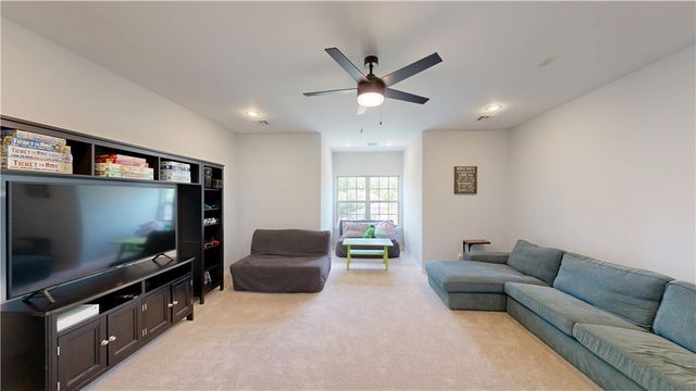 4203 NE Kenton Avenue, Bentonville, AR 72712