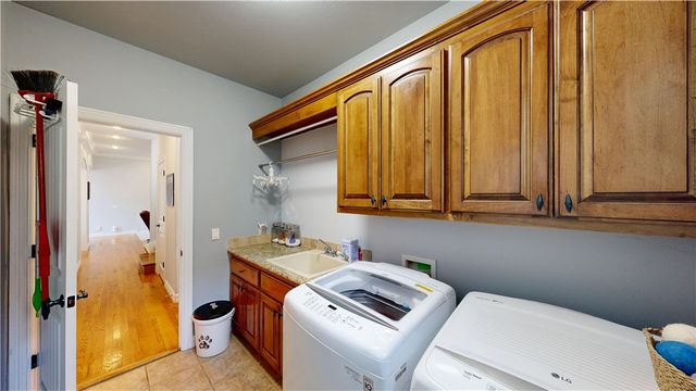 4203 NE Kenton Avenue, Bentonville, AR 72712