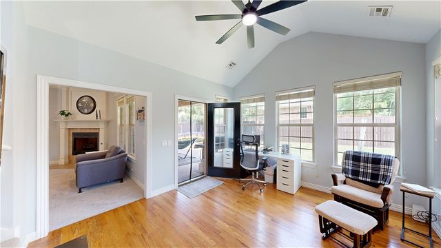 4203 NE Kenton Avenue, Bentonville, AR 72712
