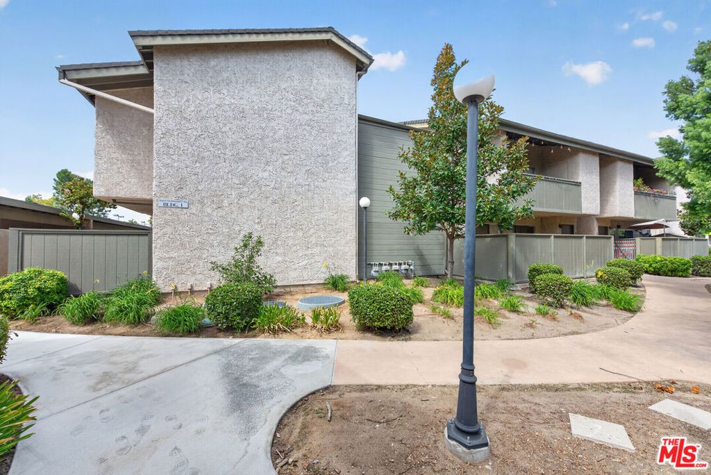 25825 Tournament Road I-14, Santa Clarita, CA 91355 — photo 3