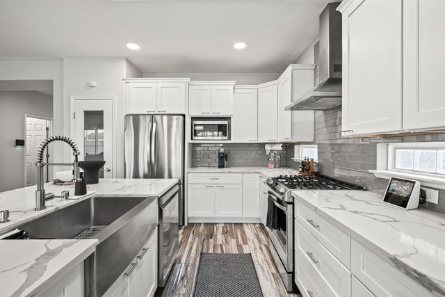 9909 Desert Willow Ct, Sacramento, CA 95829