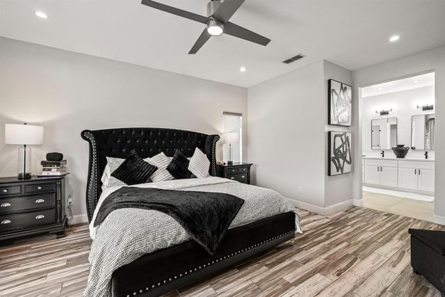 9909 Desert Willow Ct, Sacramento, CA 95829