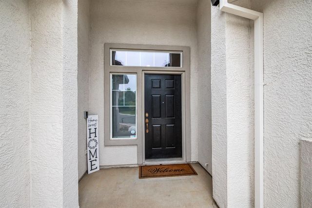 9909 Desert Willow Ct, Sacramento, CA 95829