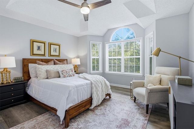 917 Mcgill Park Avenue NE, Atlanta, GA 30312