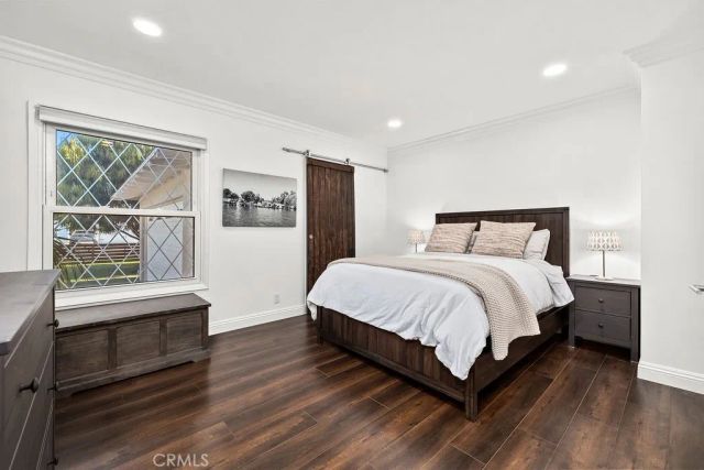 515 E Hoover, Orange, CA 92867