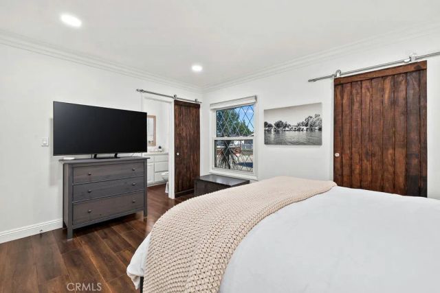 515 E Hoover, Orange, CA 92867