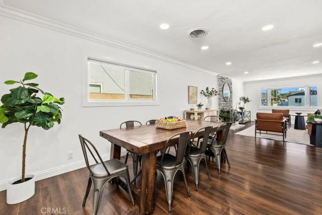 515 E Hoover, Orange, CA 92867