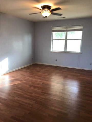 617 Canoe Way, Crowley, TX 76036