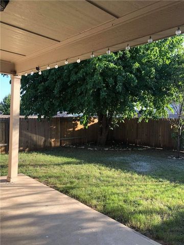 617 Canoe Way, Crowley, TX 76036
