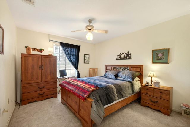 212 Halstedt RD, La Grange, TX 78945