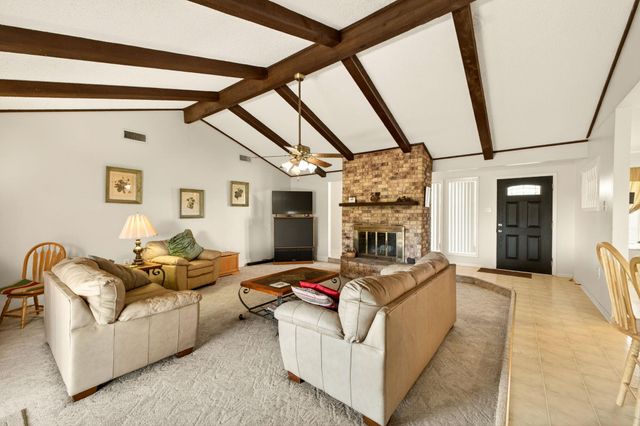 212 Halstedt RD, La Grange, TX 78945