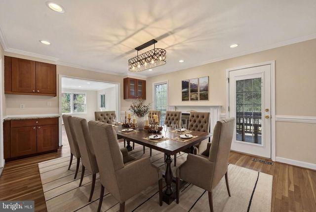 10600 VANTAGE CT, Potomac, MD 20854