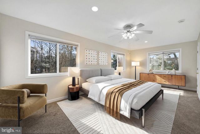 10600 VANTAGE CT, Potomac, MD 20854