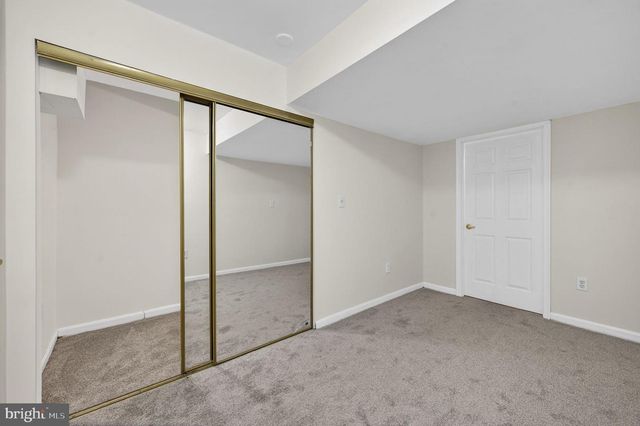 10600 VANTAGE CT, Potomac, MD 20854