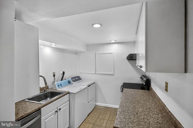 10600 VANTAGE CT, Potomac, MD 20854