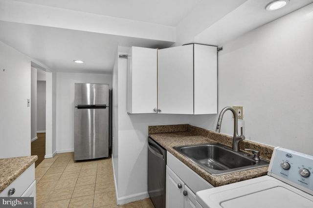 10600 VANTAGE CT, Potomac, MD 20854