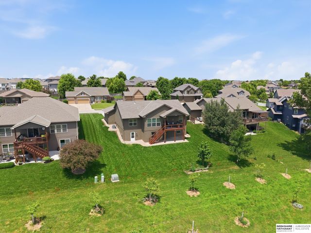 19625 Adams Street, Omaha, NE 68135
