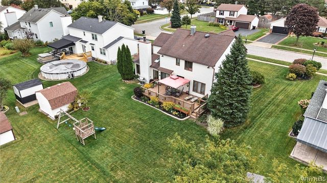 71 Pheasant Run Lane, Lancaster, NY 14086