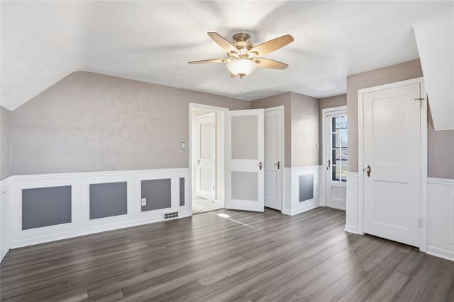 1412 Chautauqua Parkway, Des Moines, IA 50314