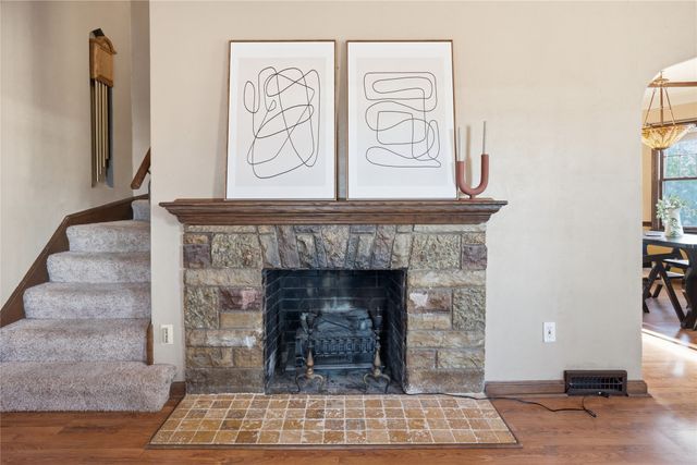 1412 Chautauqua Parkway, Des Moines, IA 50314