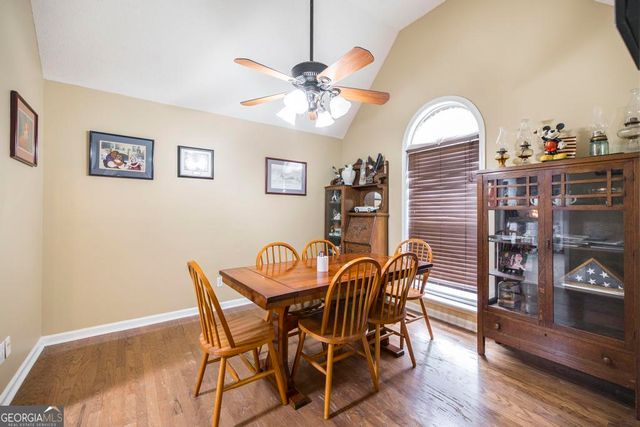 1828 Houston Lake Road, Kathleen, GA 31047