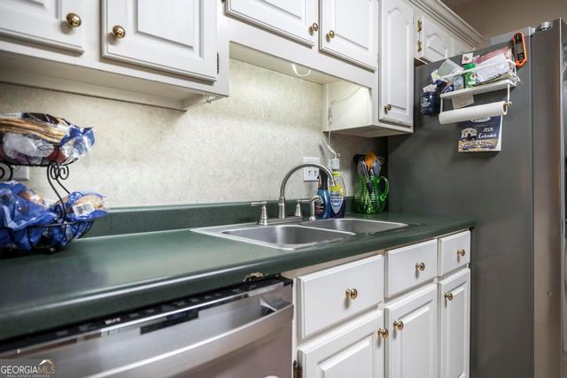 1828 Houston Lake Road, Kathleen, GA 31047