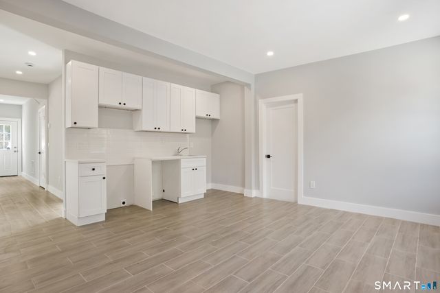 173 Wellsville Avenue A, New Milford, CT 06776