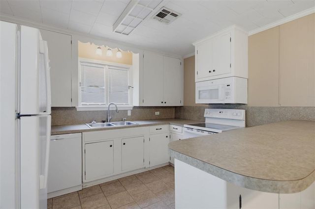 1910 Ethel Street, Lake Charles, LA 70601