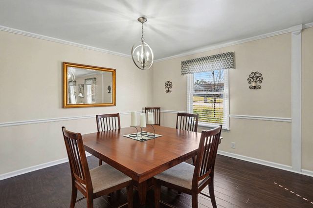 207 Montchanin Dr, Old Hickory, TN 37138