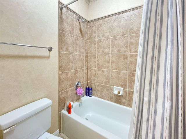 5715 Santa Fe Springs Drive, Houston, TX 77041