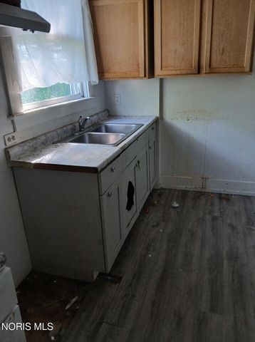 628 Blair Court, Toledo, OH 43604