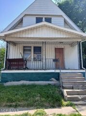 628 Blair Court, Toledo, OH 43604