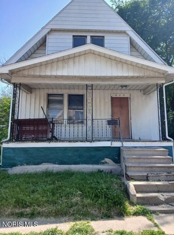 628 Blair Court, Toledo, OH 43604
