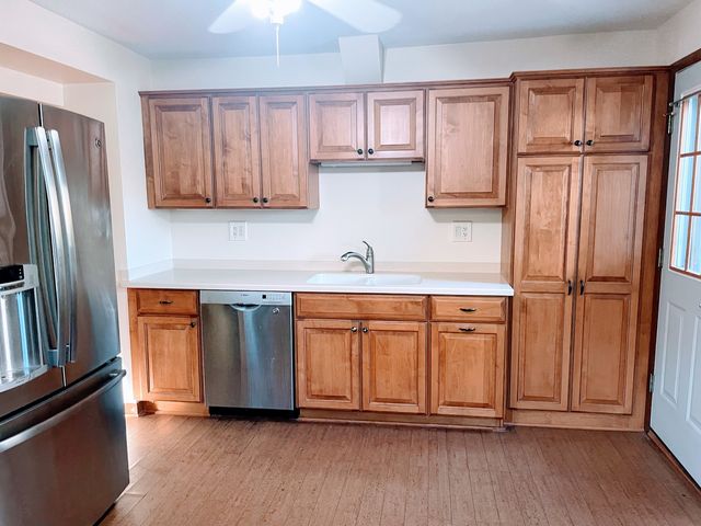 2110 Swan Lane, Rolling Meadows, IL 60008