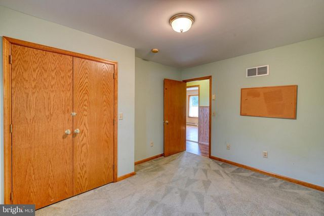 26 E BETHANY RD, Newmanstown, PA 17073