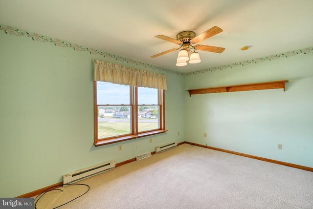 26 E BETHANY RD, Newmanstown, PA 17073